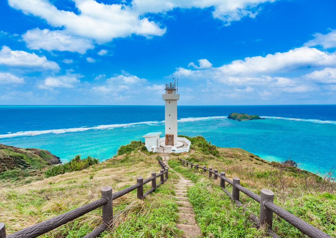 Vuurtoren bij Hirakubo, Ishigaki Island, Okinawa, Japan  