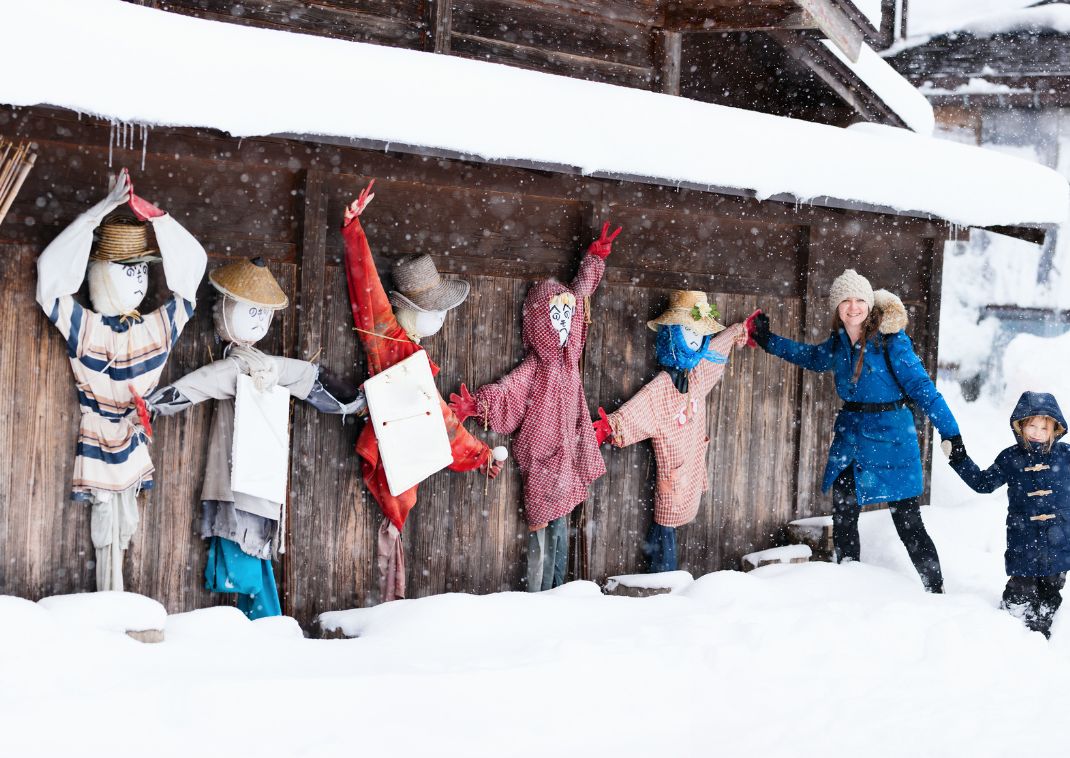 Moeder en dochter in Shirakawa-go