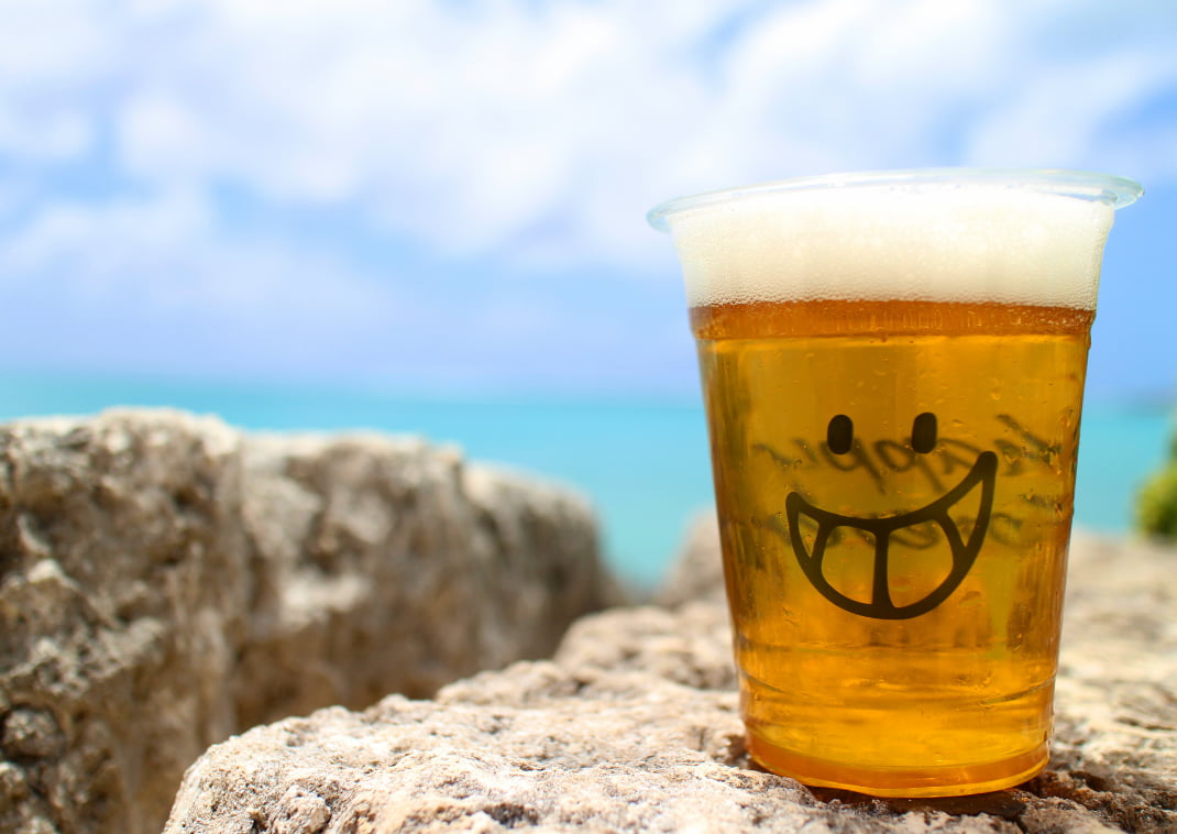 Bier op het strand.