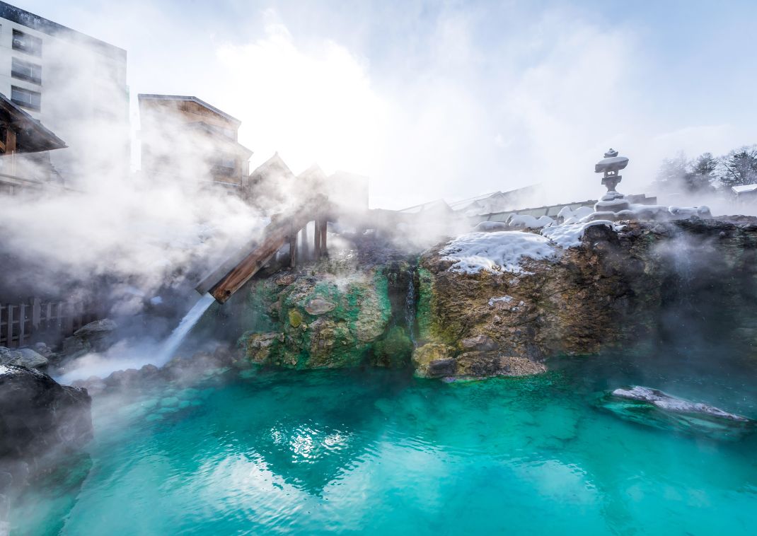 Yubatake warmwaterbron in Kusatsu Onsen, Japan