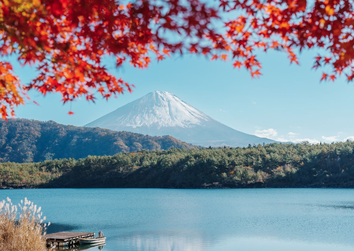 Uitzicht op de berg Fuji in de herfst