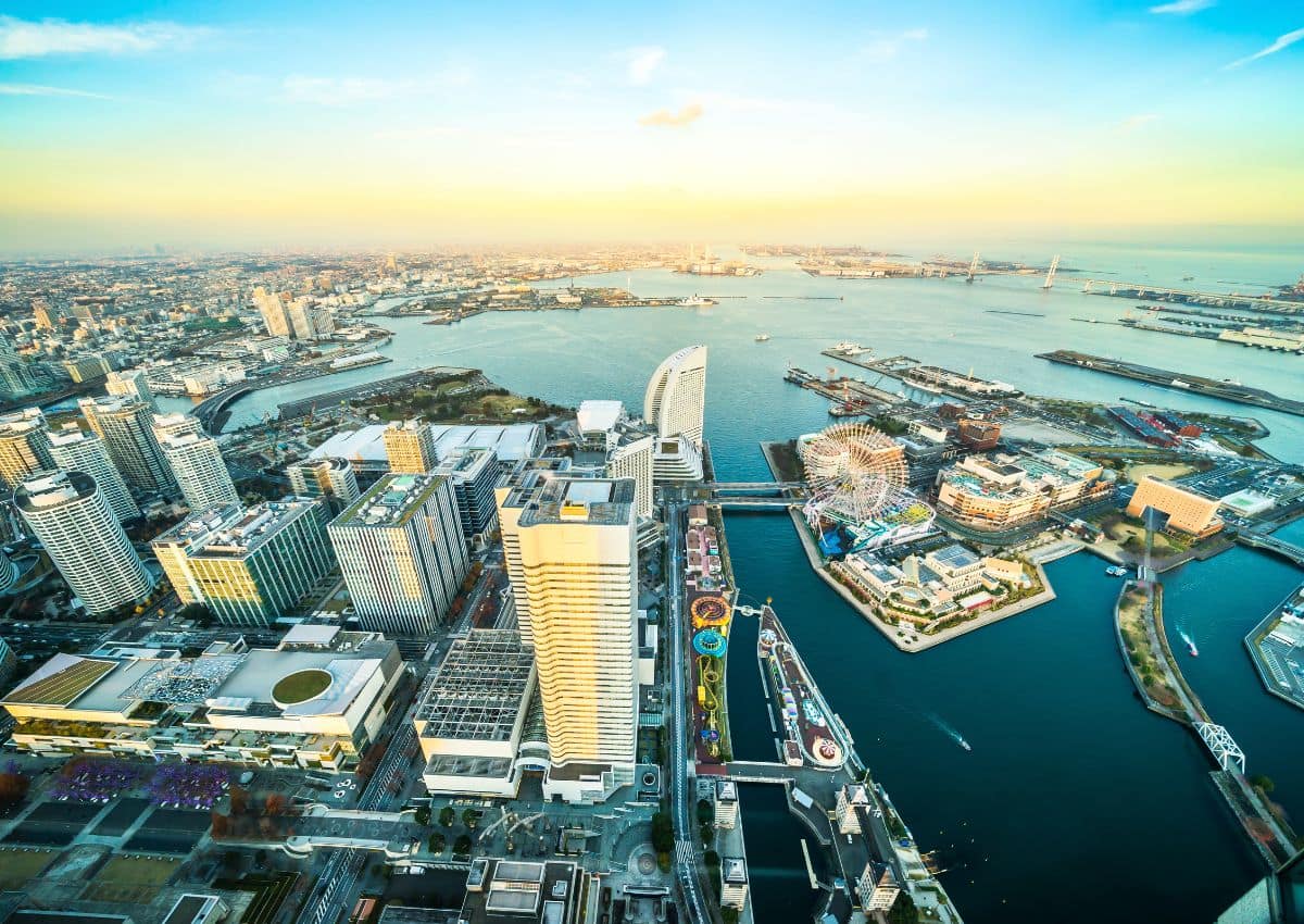 Luchtfoto van het Minato Mirai-district in Yokohama