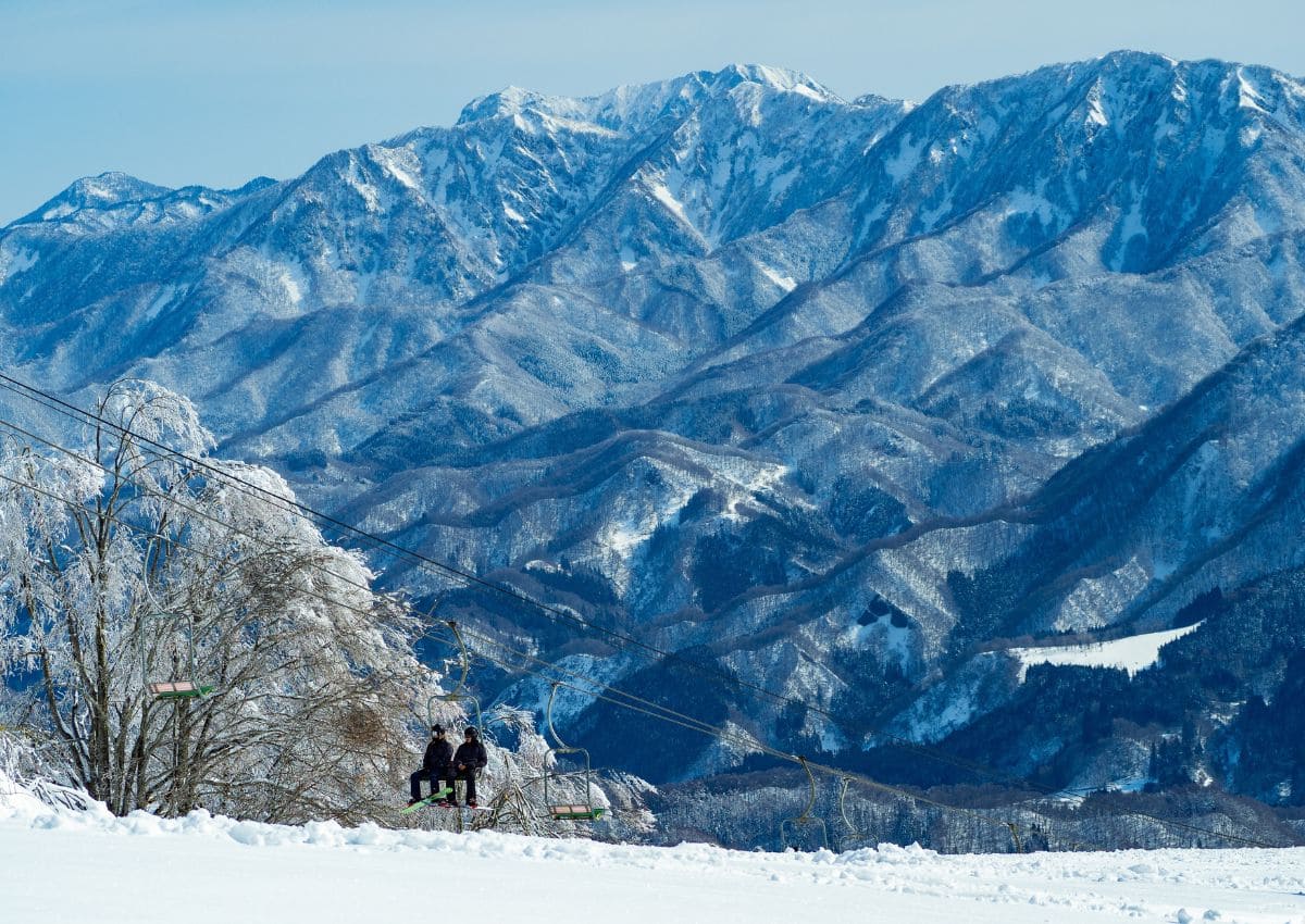 Hakuba’s Iwatake skiresort in de winter, Japan