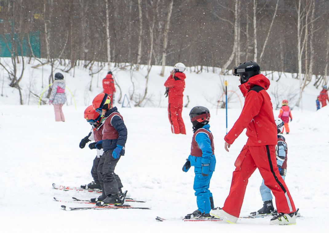 Off-piste skiën voor beginners in Tomamu