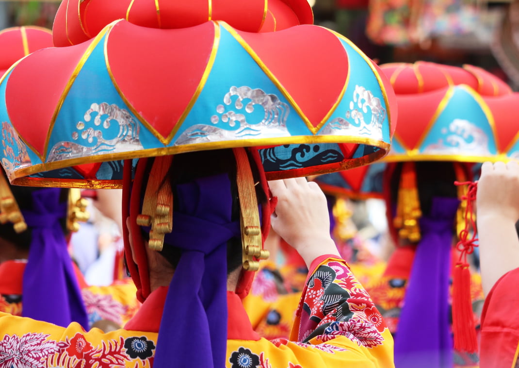 Een unieke kimono uit Okinawa, Japan.