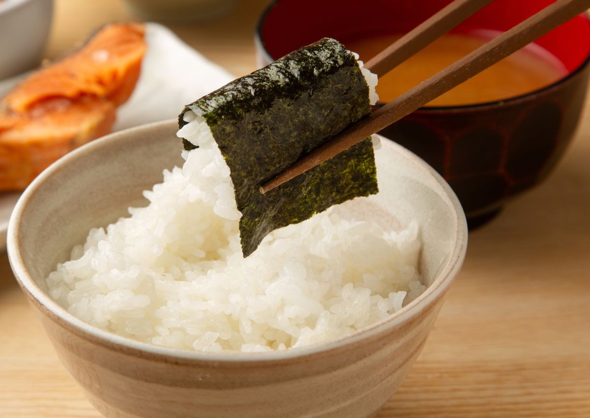 Zeewier (Nori) met rijst
