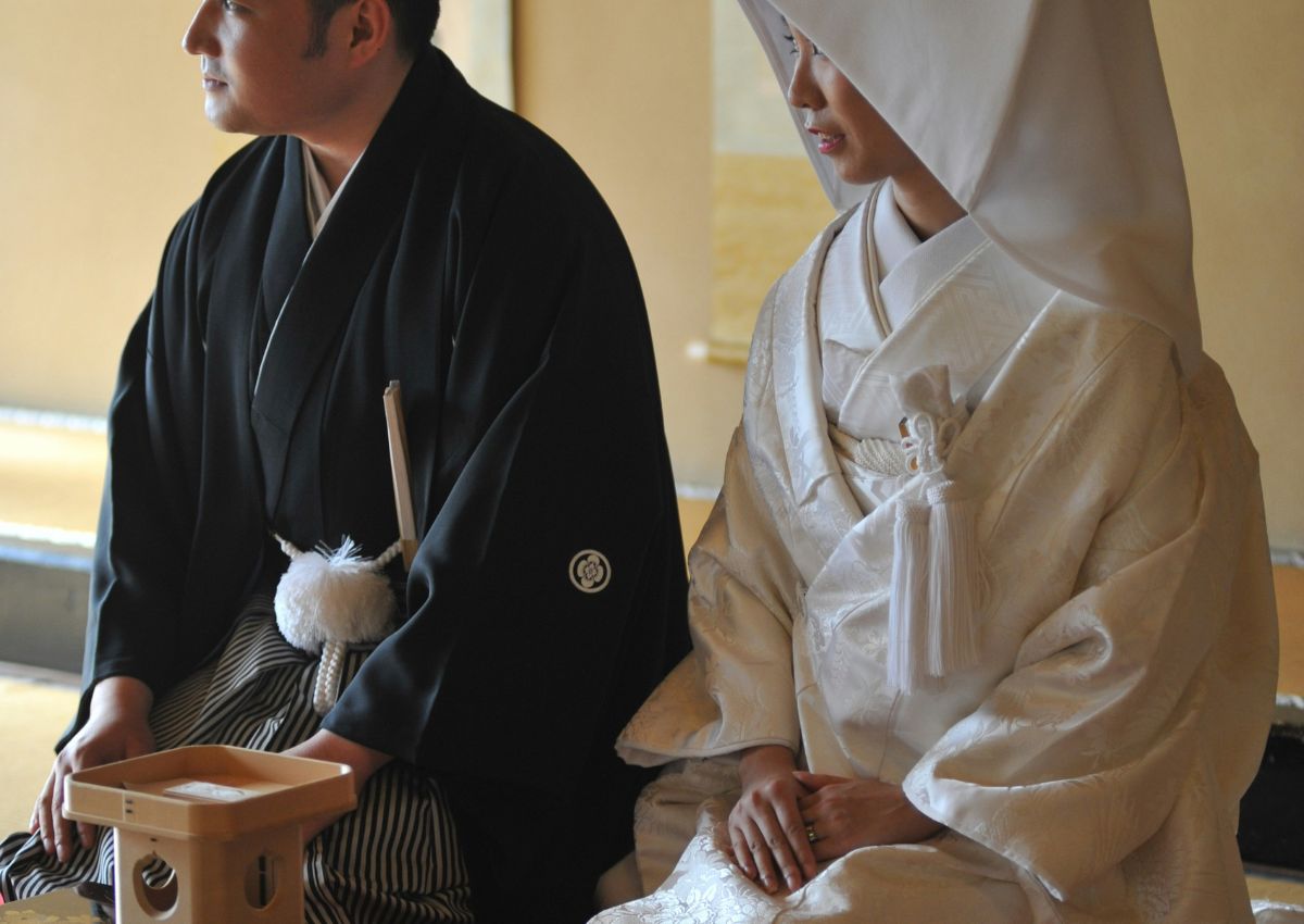 Stel in trouwkimono, Japan