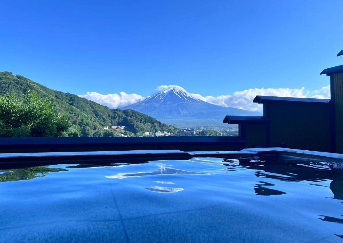 Landschap van de Mount Fuji bij het Kawaguchi-meer, Fujikawaguchiko, Yamanashi, Japan