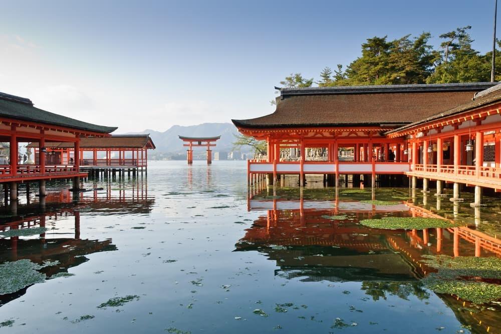 Miyajima, Hiroshima, Japan drijvend heiligdom