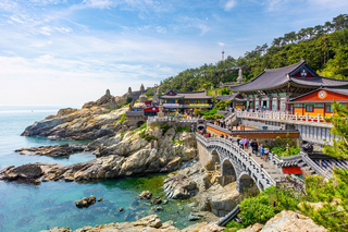 Haedong Yonggungsa-tempel in Busan, Zuid-Korea