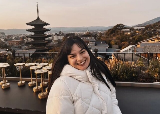 Uitzicht op de Yasaka-pagode vanaf K36 Rooftop Bar in Kyoto