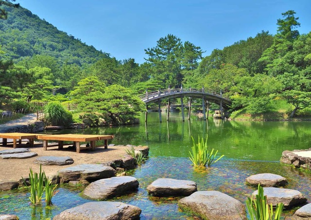 Engetsukyo Brug, Ritsurin Tuin, Takamatsu