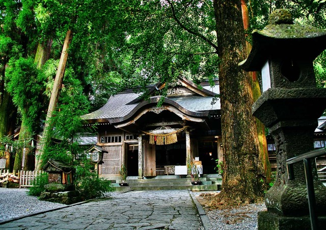 Takachiho-jinja schrijn, Takachiho