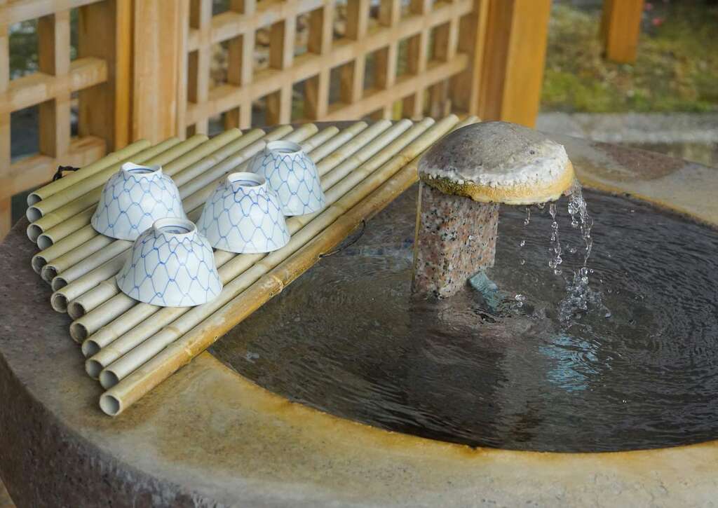 Warmwaterbronnen om uit te drinken in Kinosaki Japan
