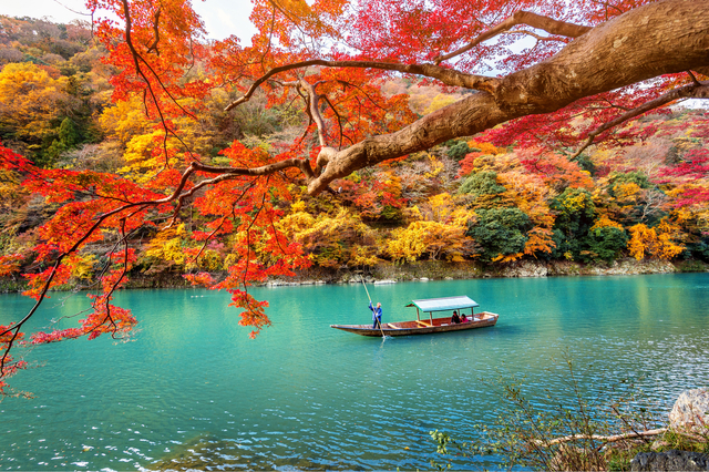 Boottocht op de Hozu-rivier, Arashiyama