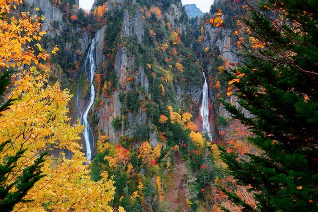 Ginga watervallen, Sounkyo Onsen