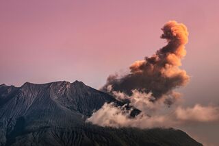 De Sakurajima-vulkaan in Kagoshima 