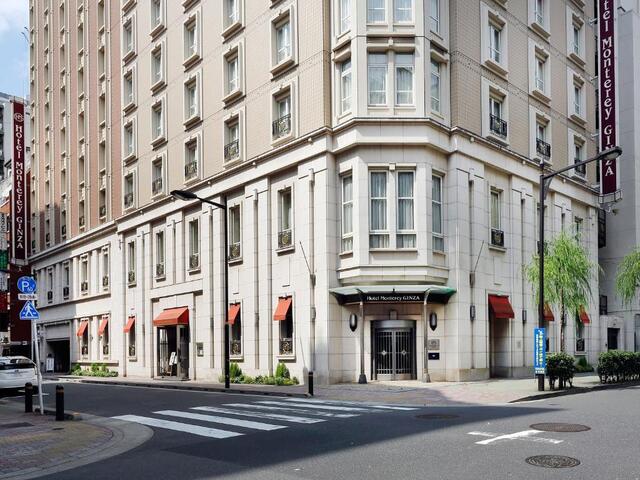 Hotel Monterey Ginza, buiten