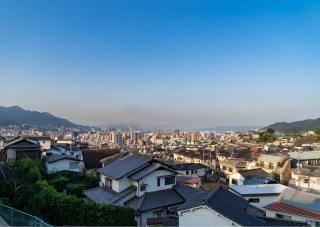 Uitzicht op de stad Kure