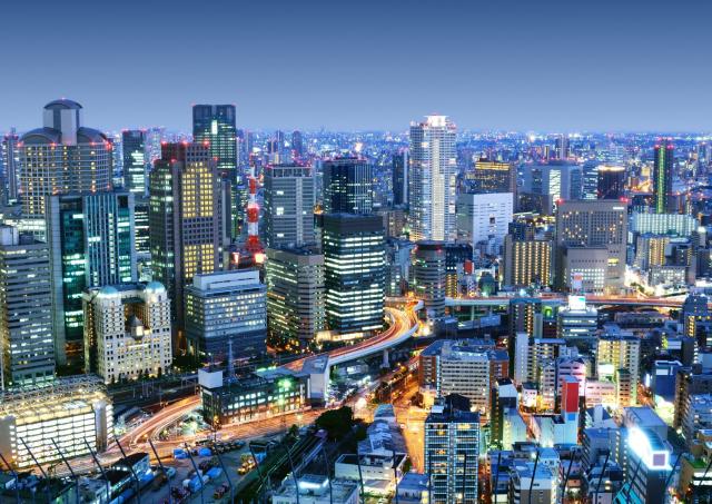 Osaka bij nacht