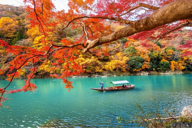 Boottocht op de Hozu-rivier, Arashiyama