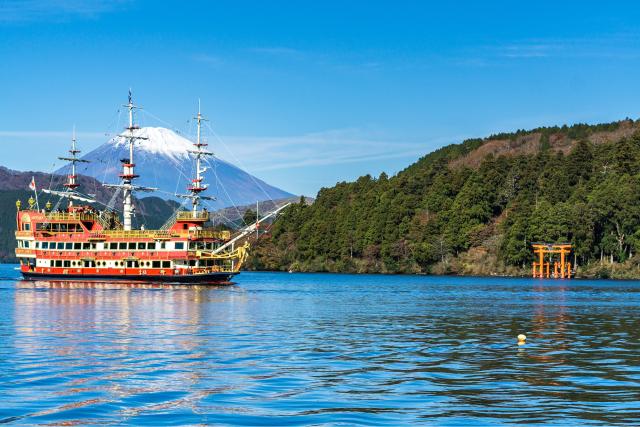 Cruiseschip, Lake Ashi